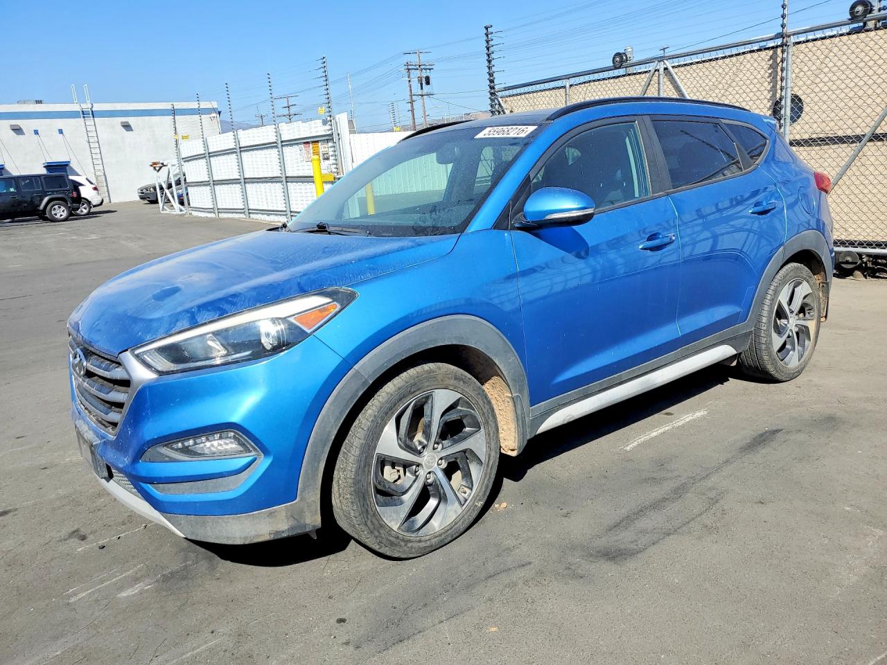 Salvage Hyundai TUCSON Image