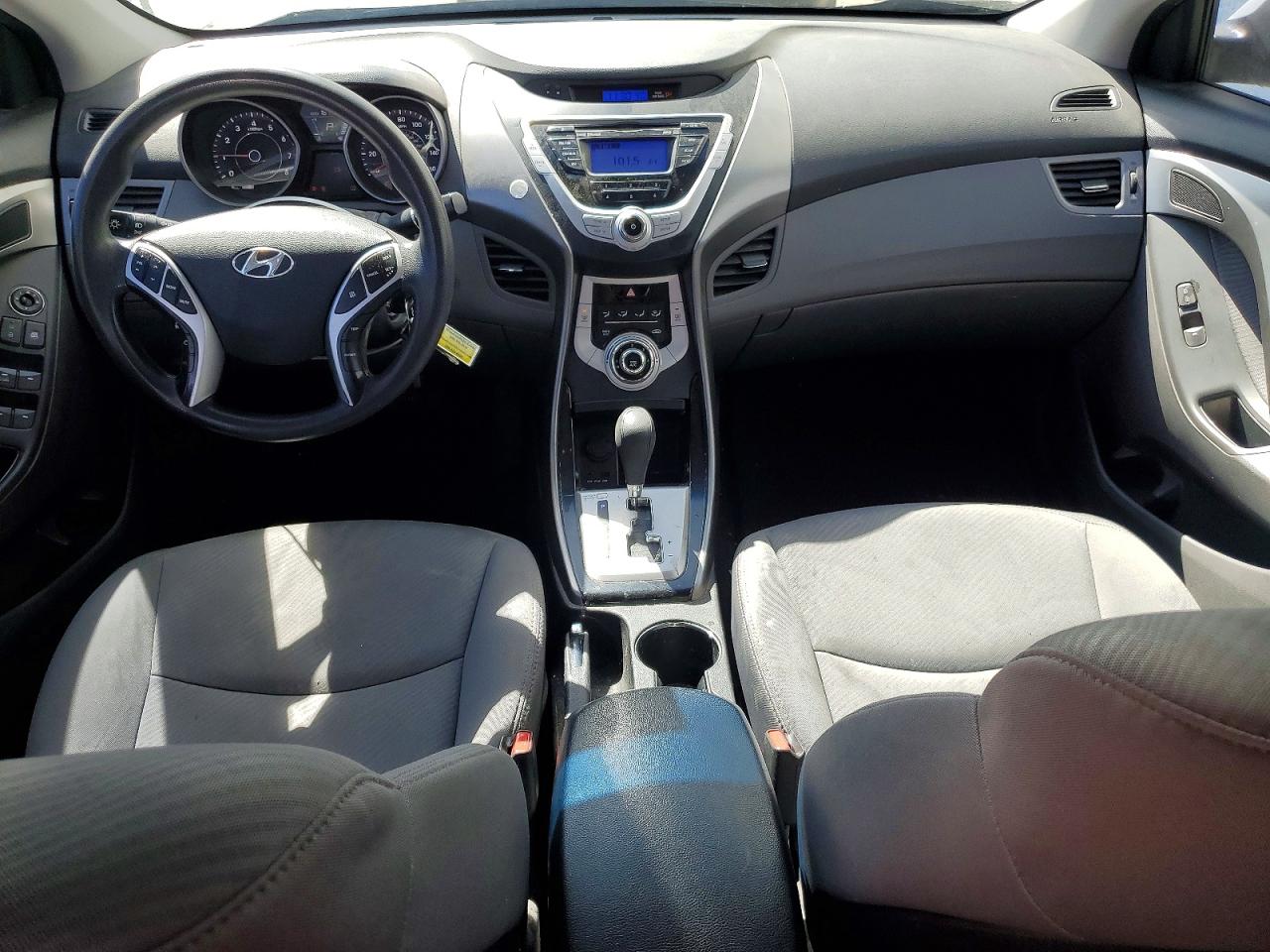 Hyundai ELANTRA Gls