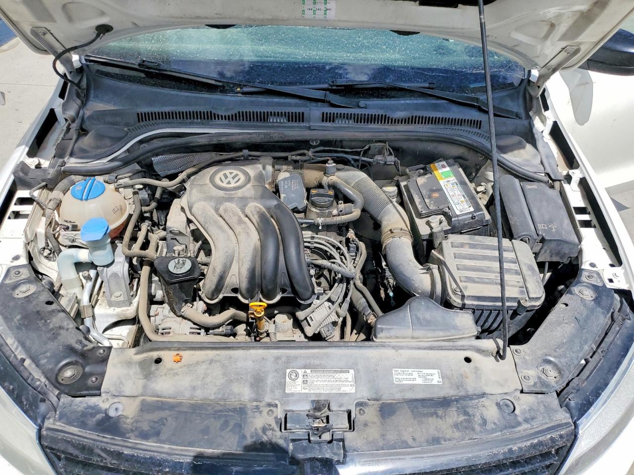 Volkswagen Jetta Base
