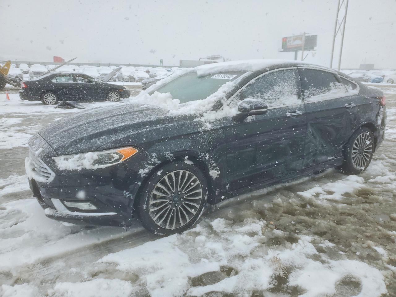 Salvage Ford Fusion Image
