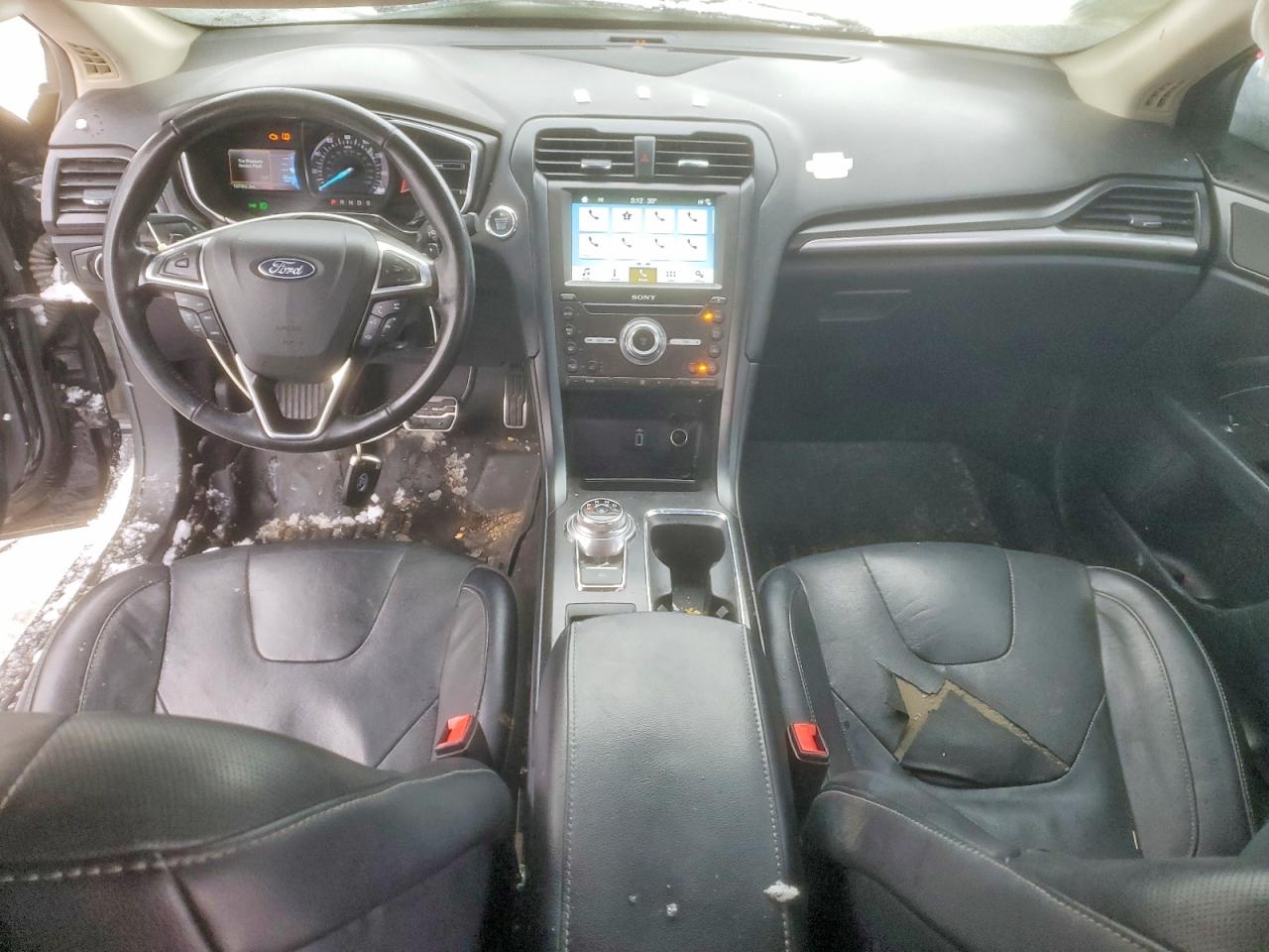 Ford Fusion Titanium/platinum