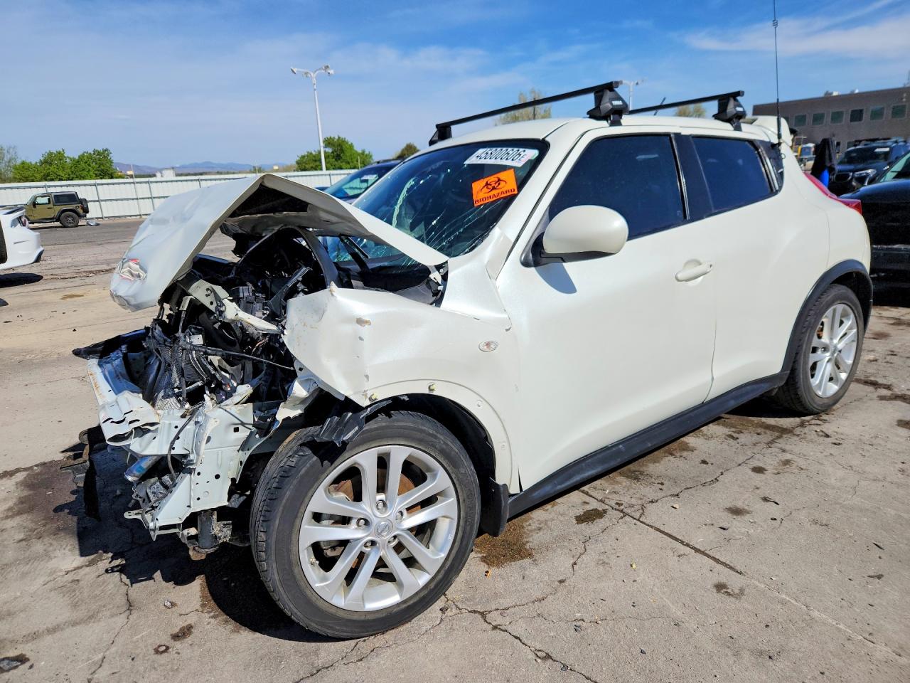 Salvage Nissan JUKE Image