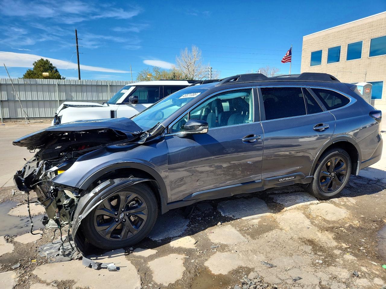 Salvage Subaru Outback Image