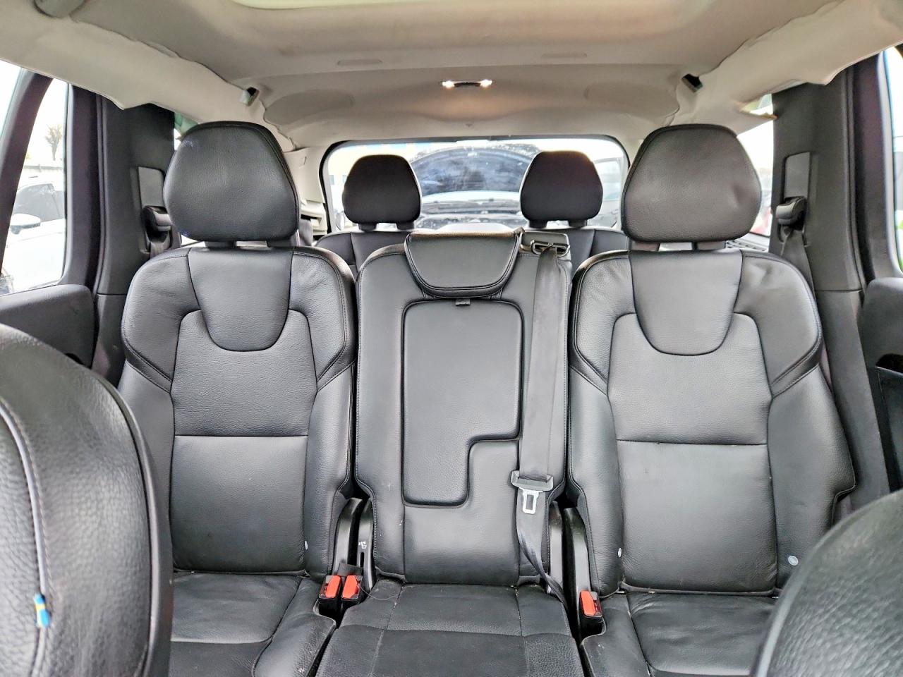 Volvo XC90 T6 Momentum