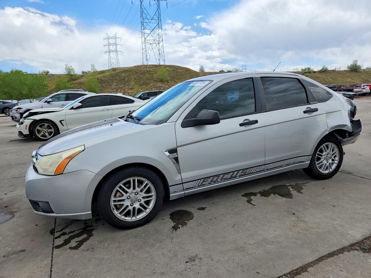 Salvage Ford Focus Image