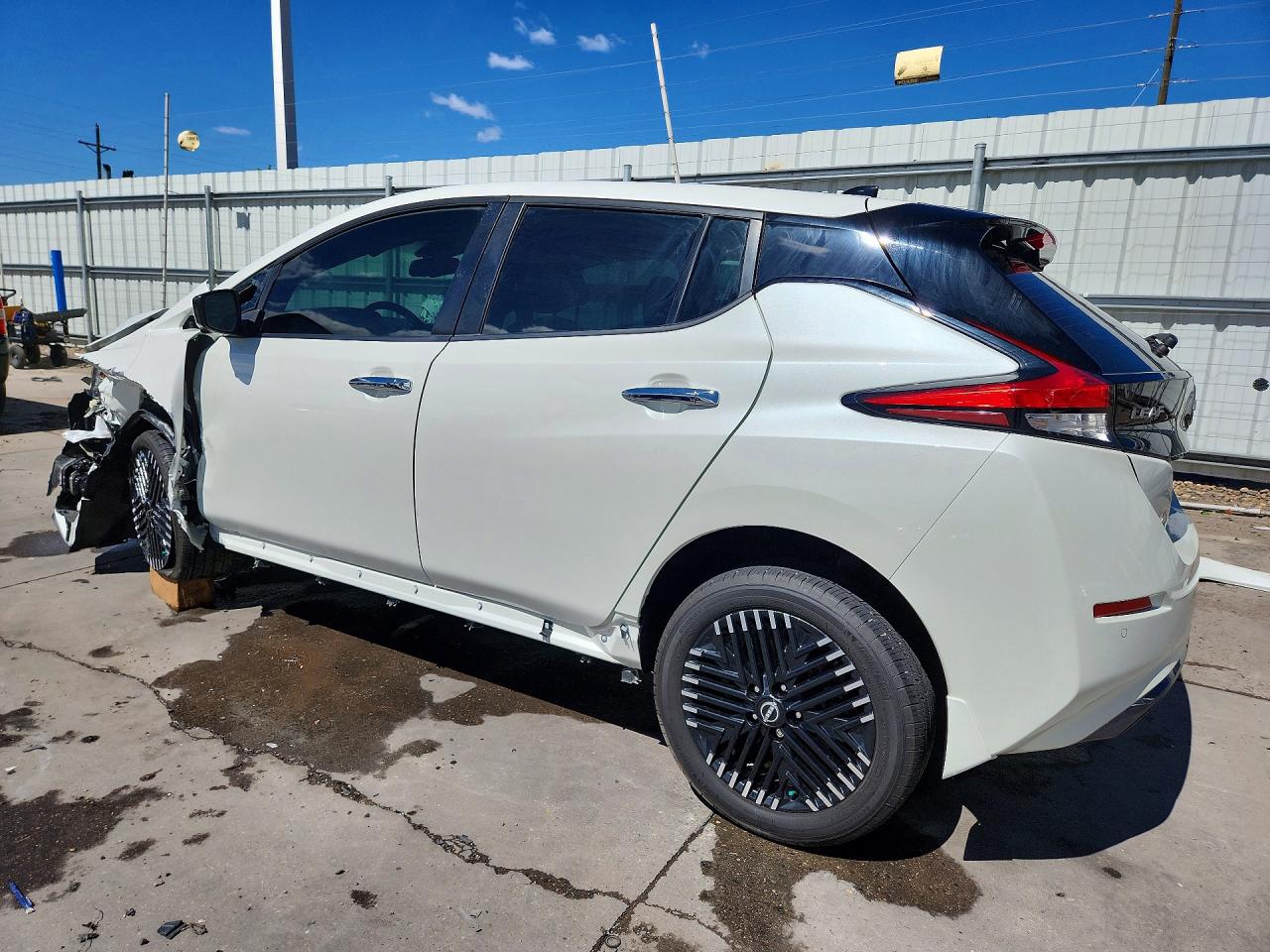 Nissan LEAF Sv Plus