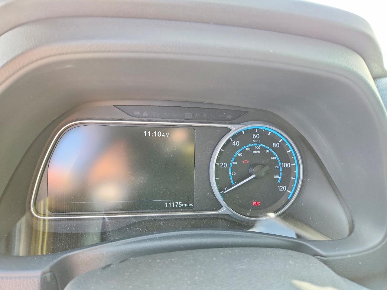 Nissan LEAF Sv Plus