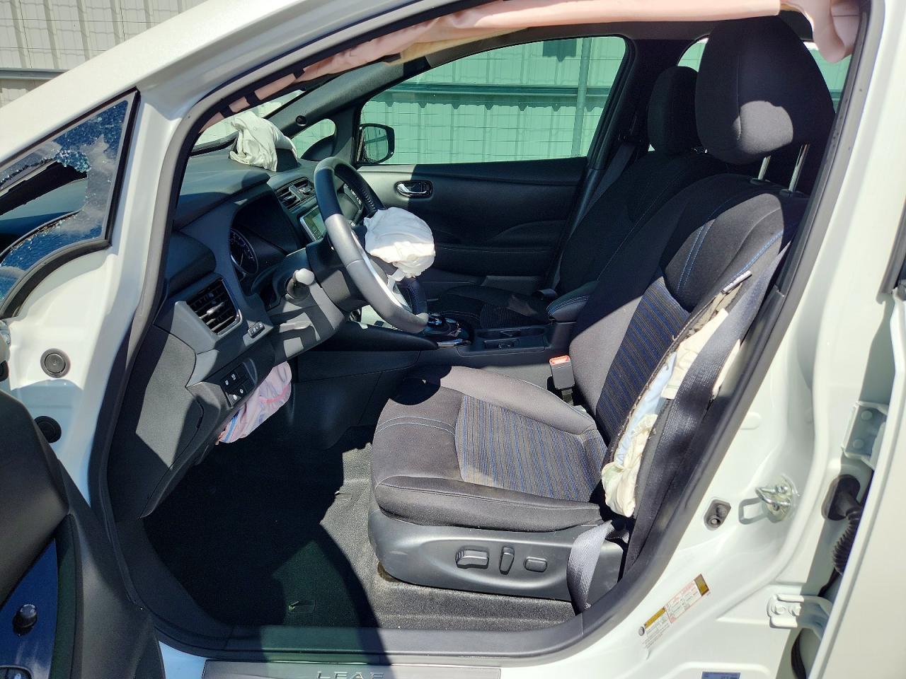 Nissan LEAF Sv Plus
