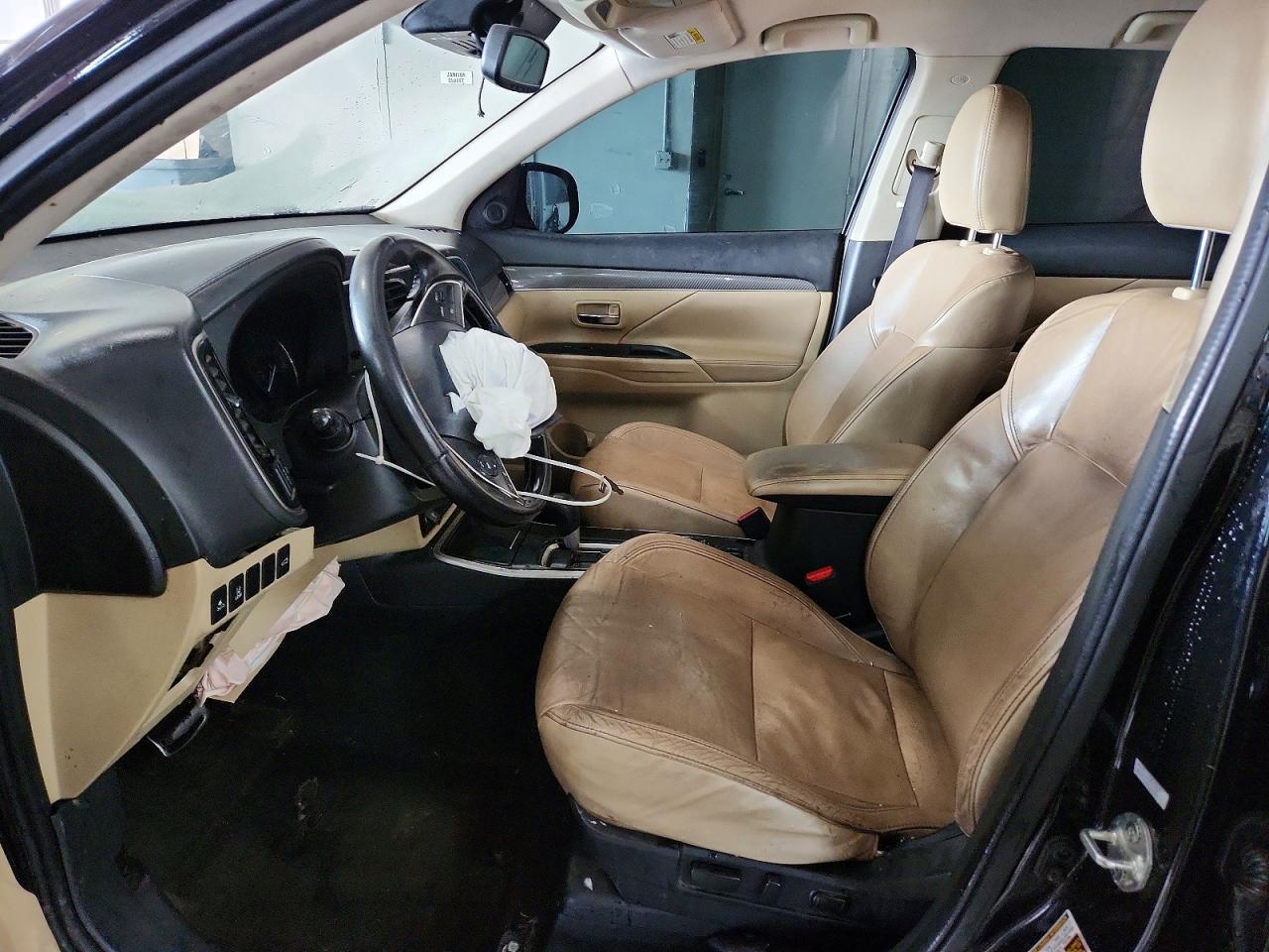 Mitsubishi Outlander Se