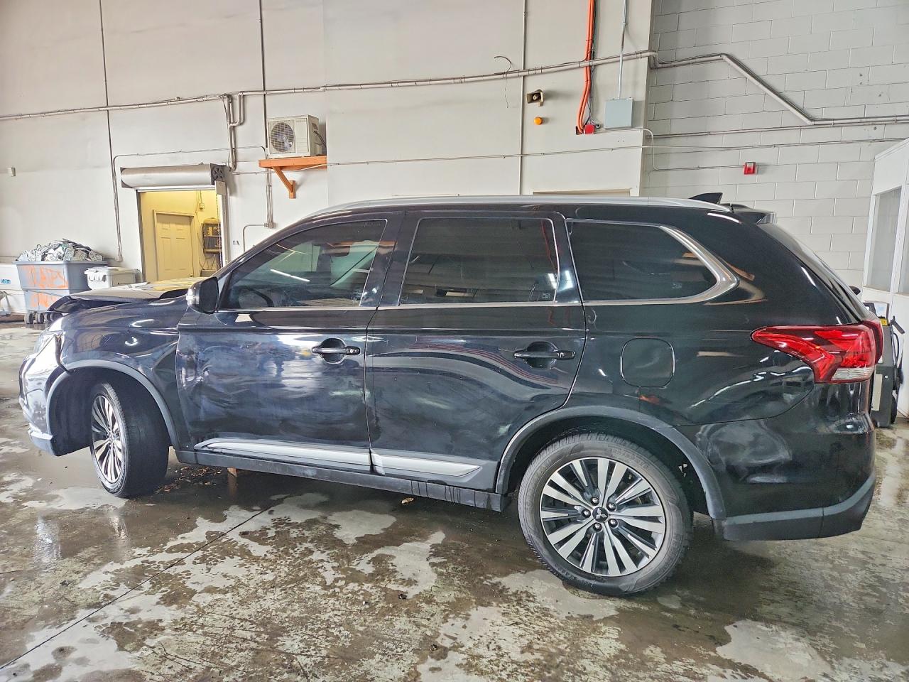 Mitsubishi Outlander Se