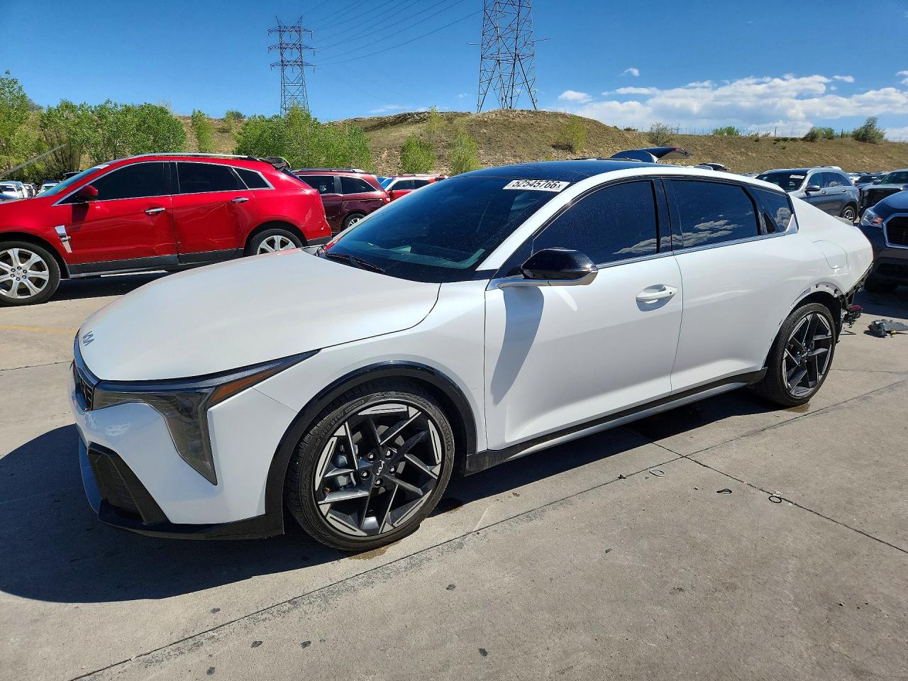 Salvage Kia K4 Image