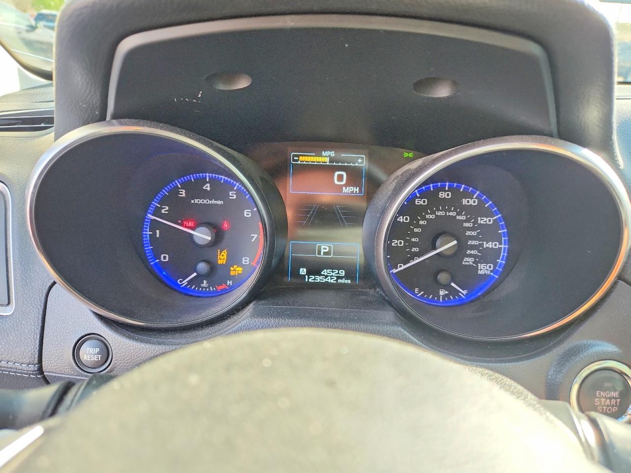 Subaru Legacy 3.6r Limited