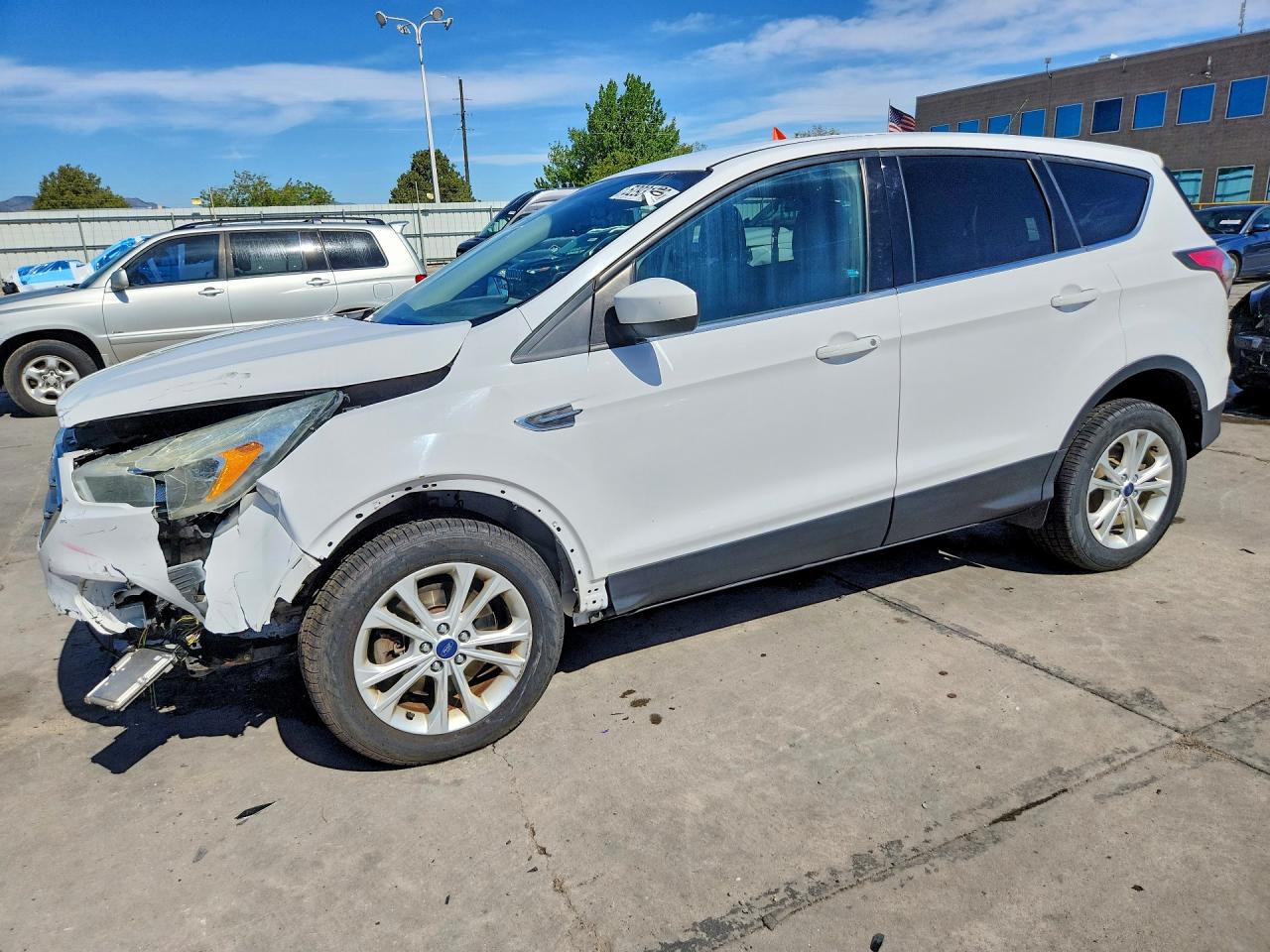 Salvage Ford Escape Image