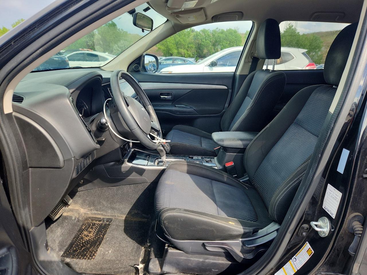 Mitsubishi Outlander Se