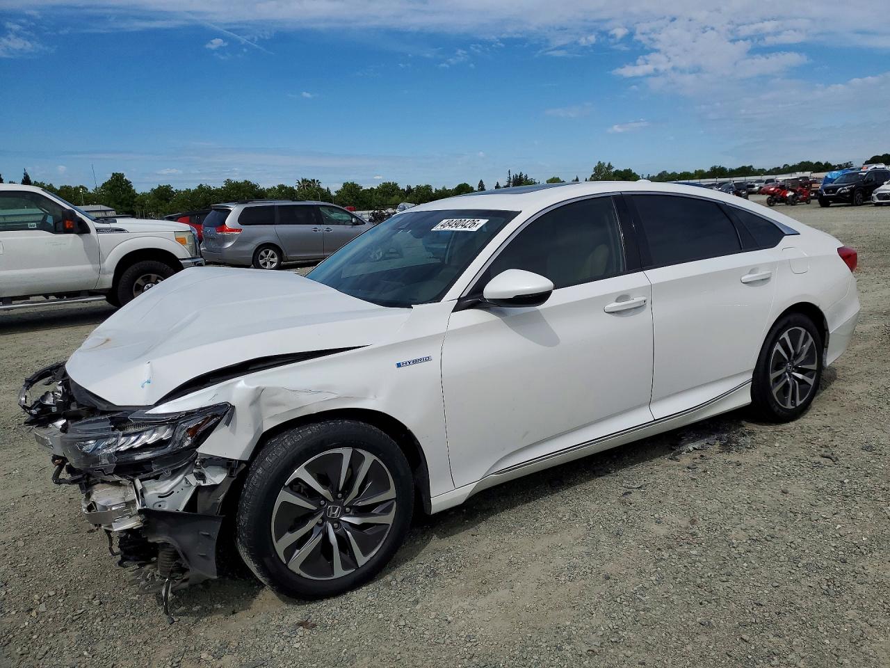 Salvage Honda Accord Image