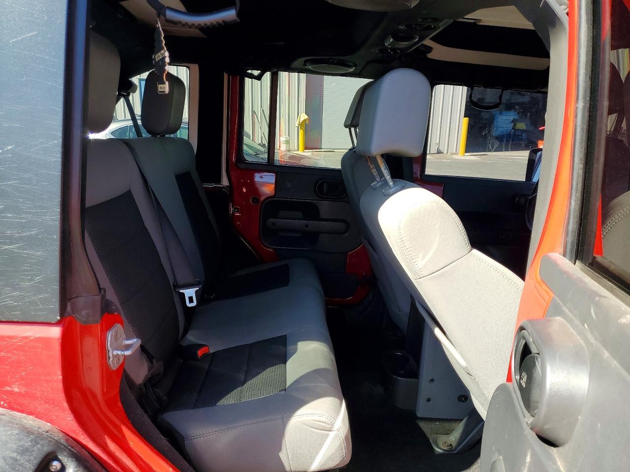 Jeep Wrangler Sport