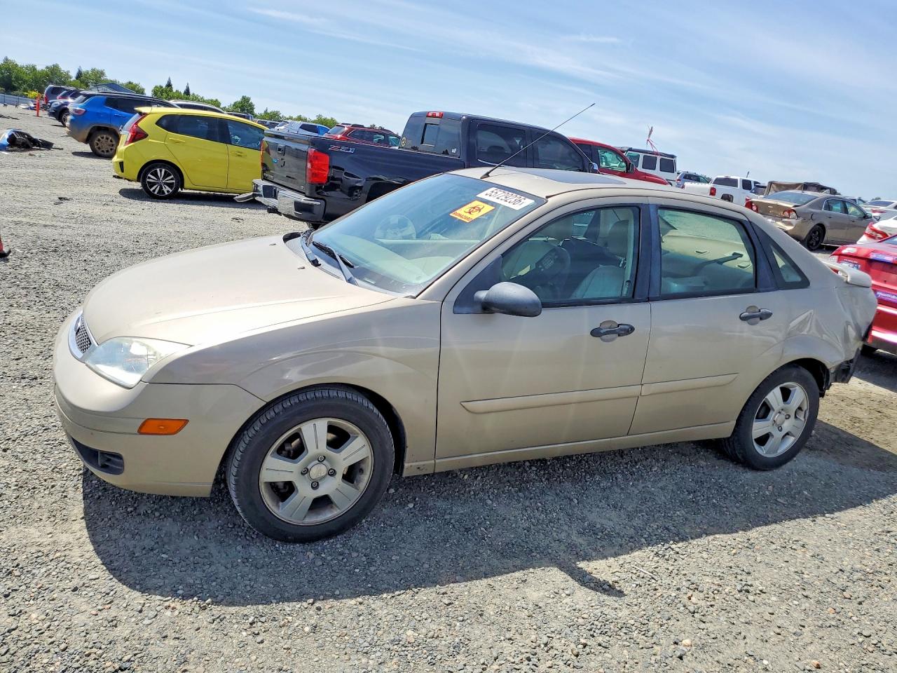 Salvage Ford Focus Image