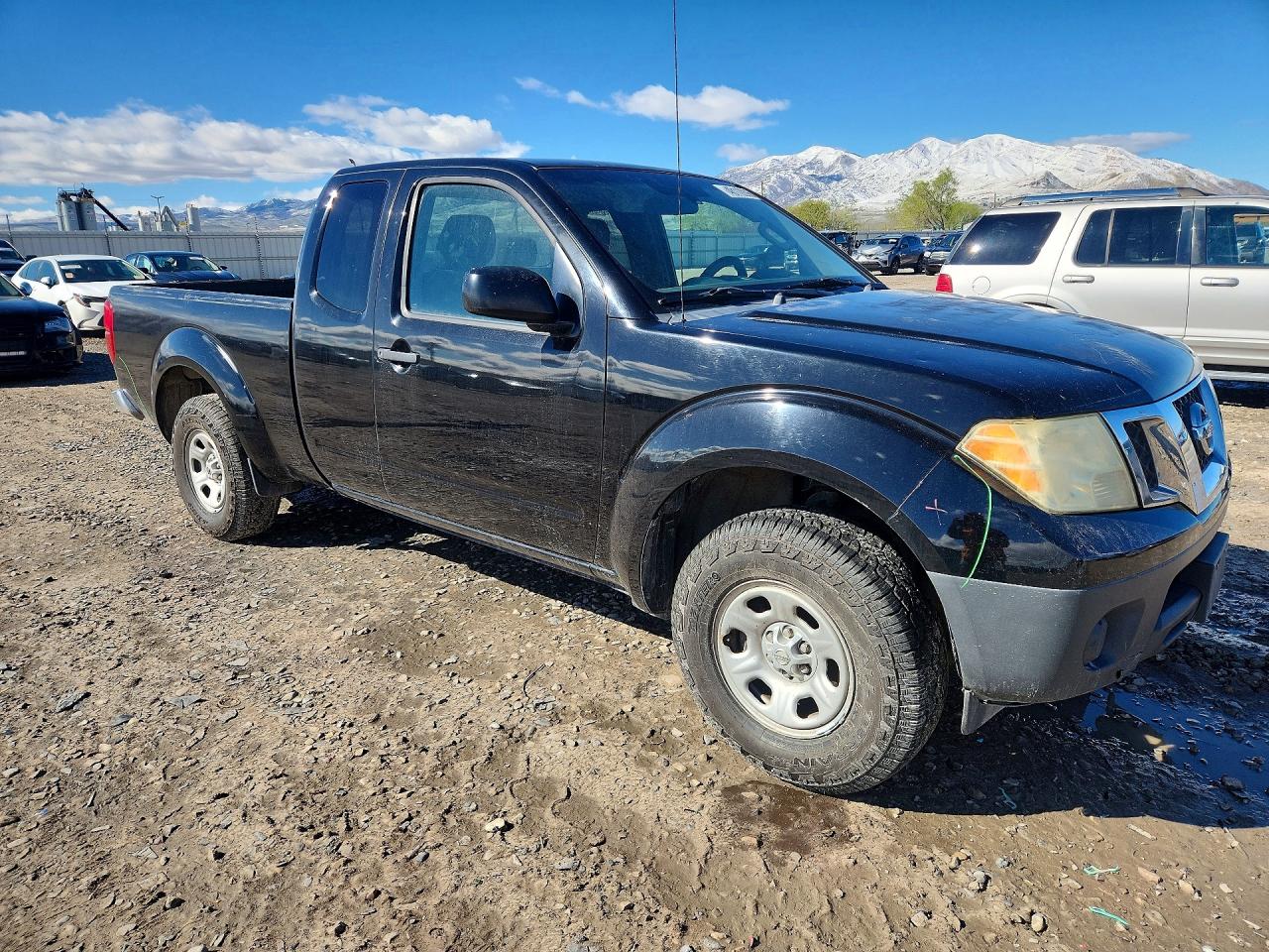 Nissan Frontier S
