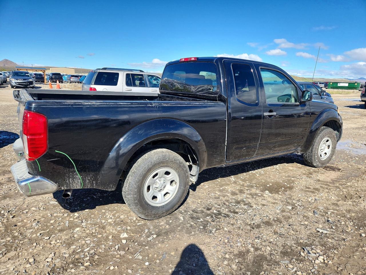 Nissan Frontier S