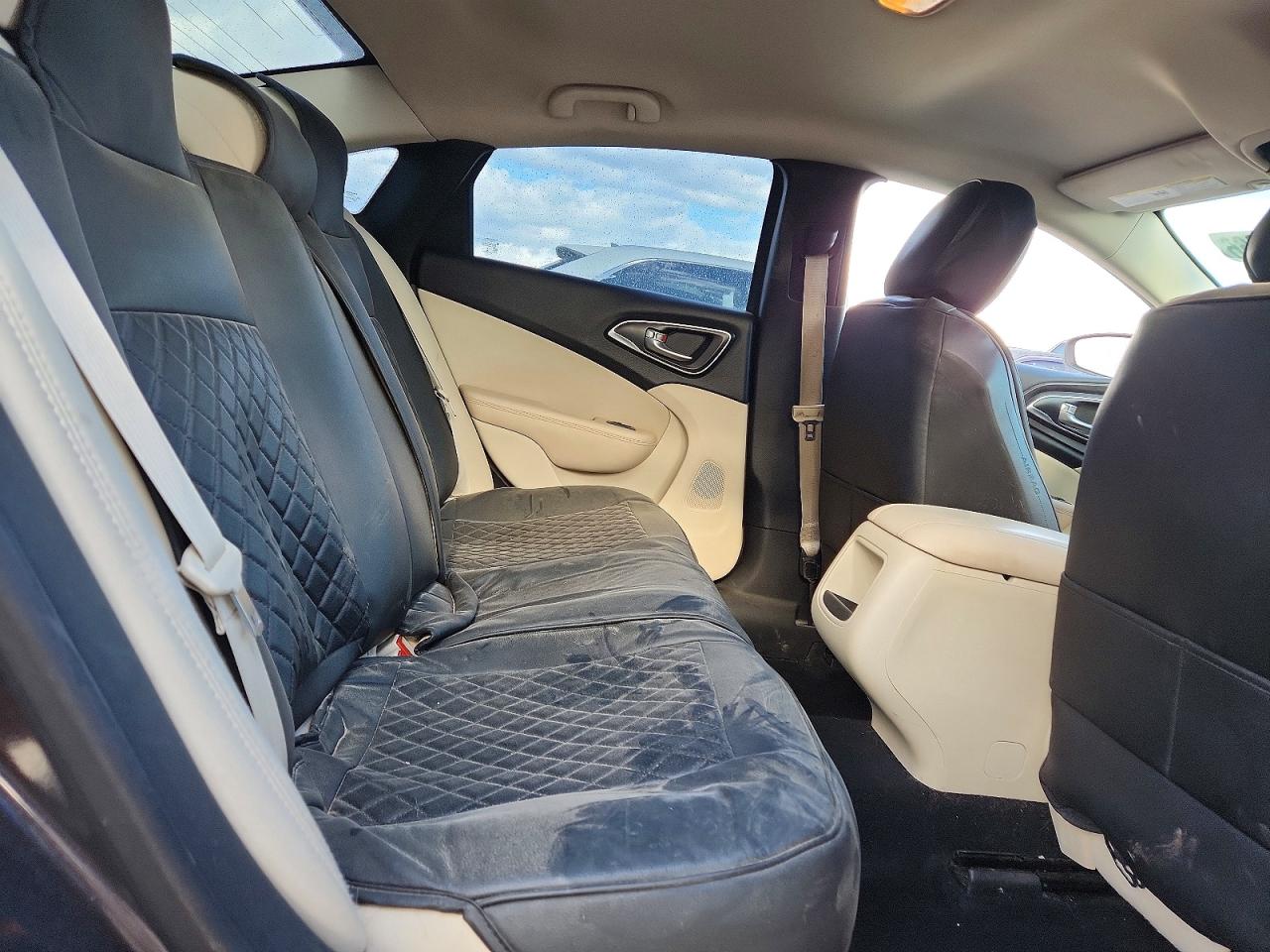Chrysler 200 Limited