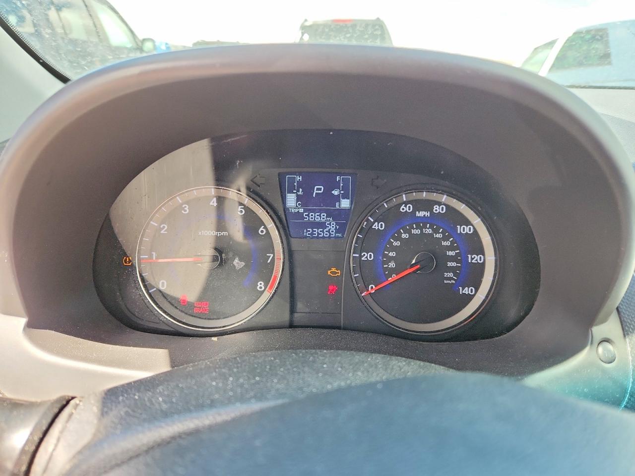 Hyundai ACCENT Se