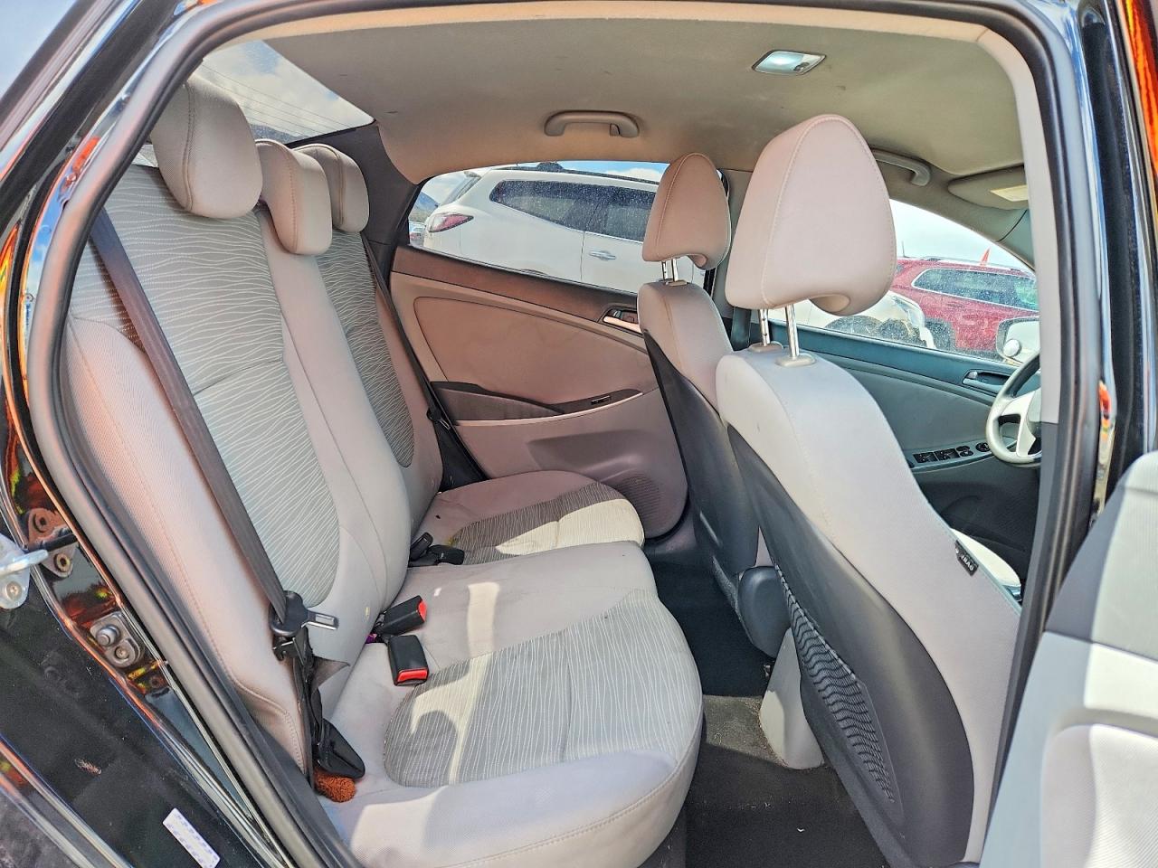 Hyundai ACCENT Se