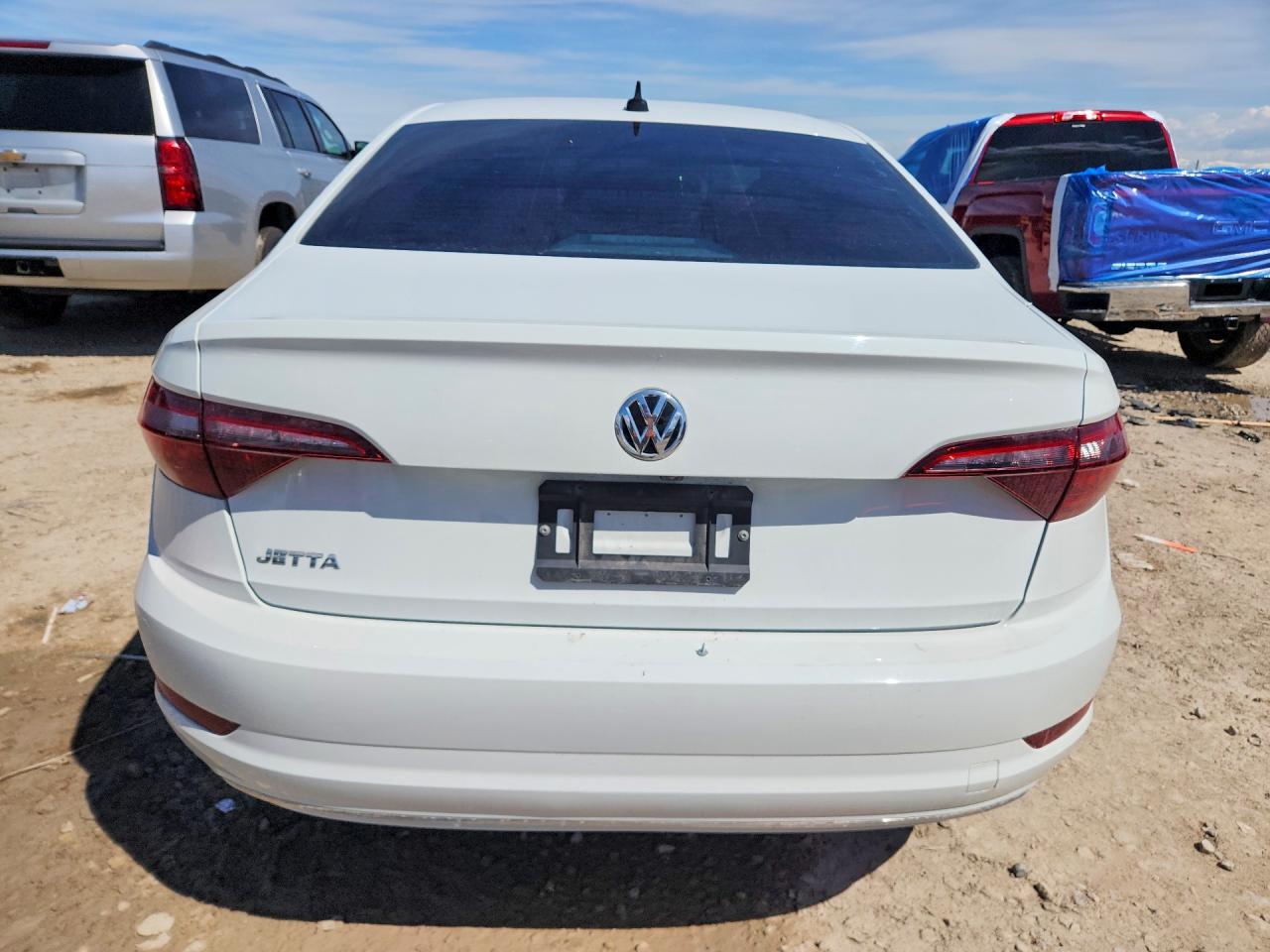 Volkswagen Jetta S