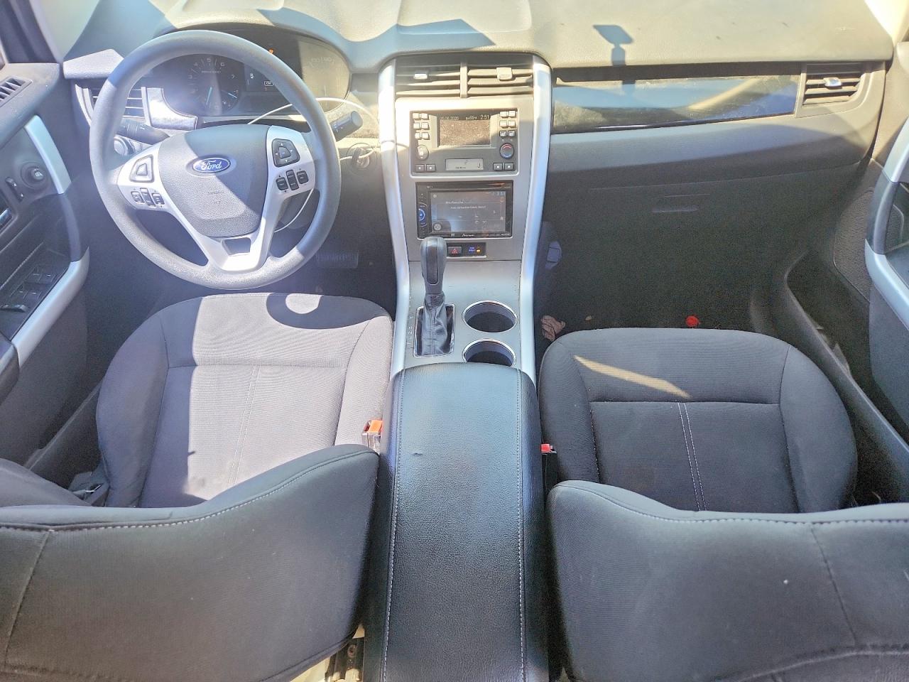 Ford Edge Se