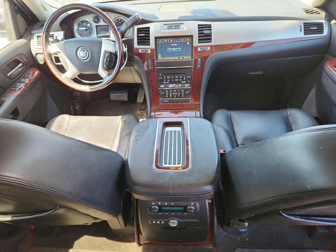 Cadillac Escalade Luxury