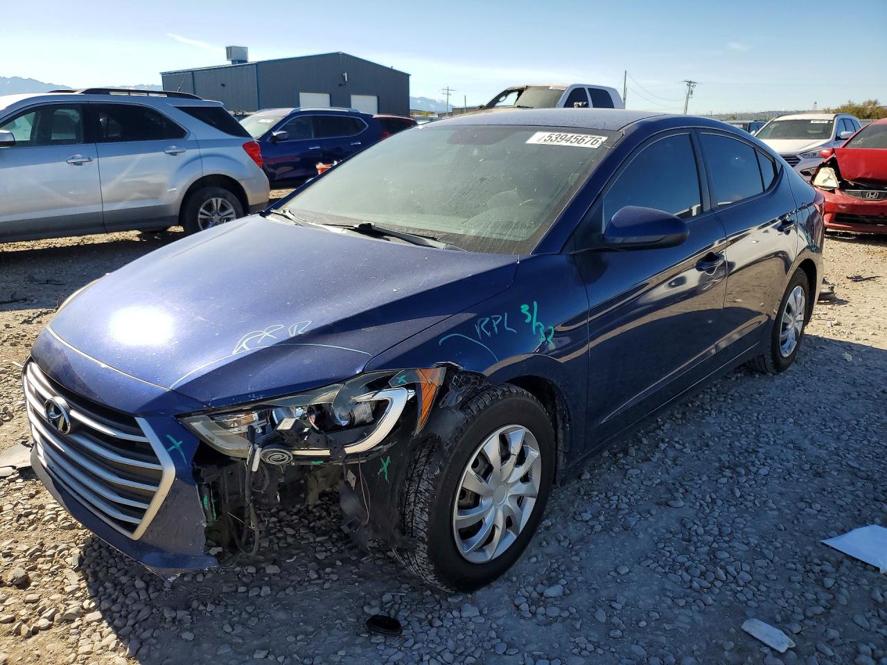Salvage Hyundai ELANTRA Image