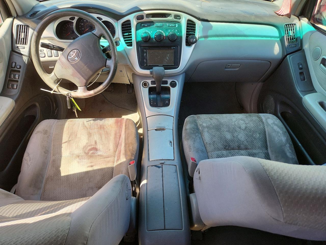 Toyota Highlander Sport
