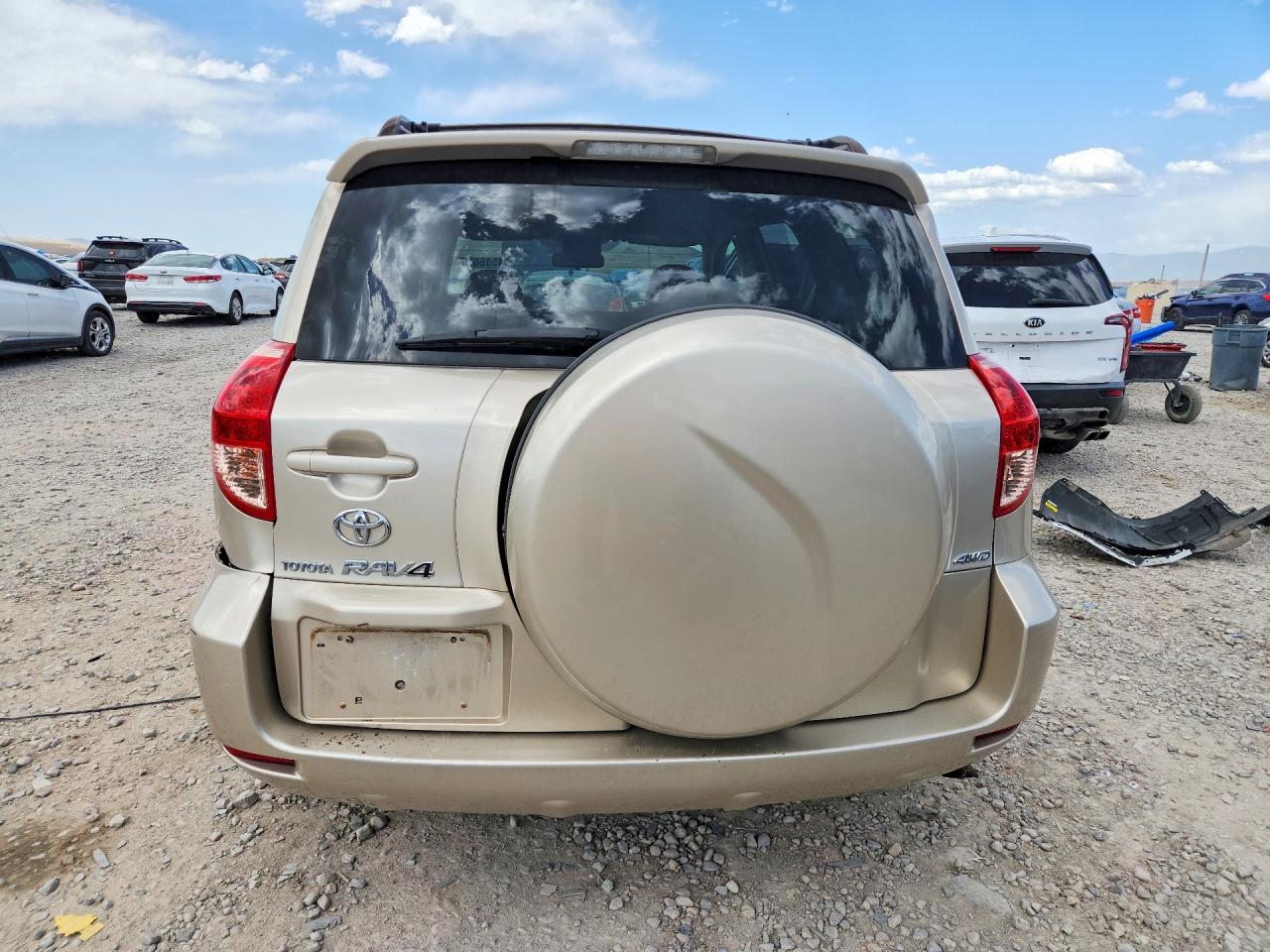 Toyota RAV4 Base