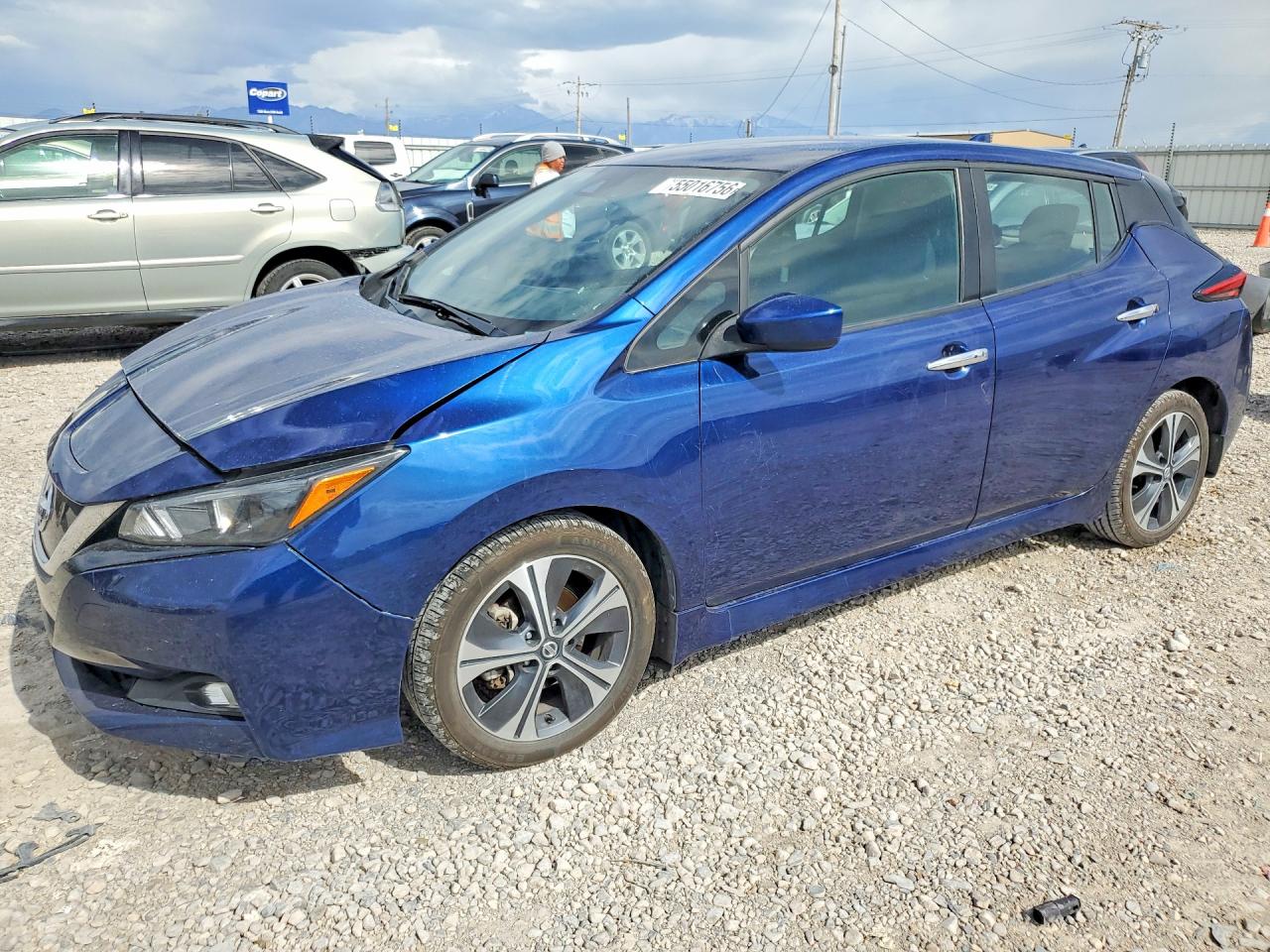 Salvage Nissan LEAF Image
