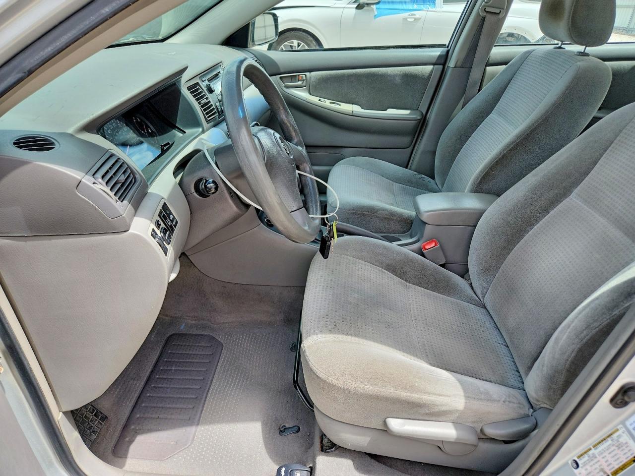 Toyota Corolla Ce