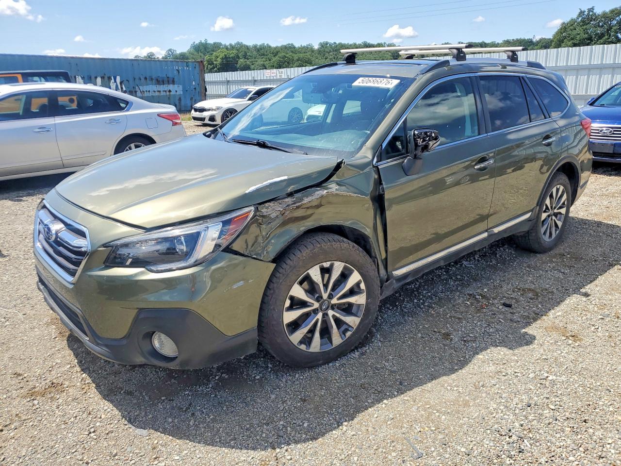 Salvage Subaru Outback Image