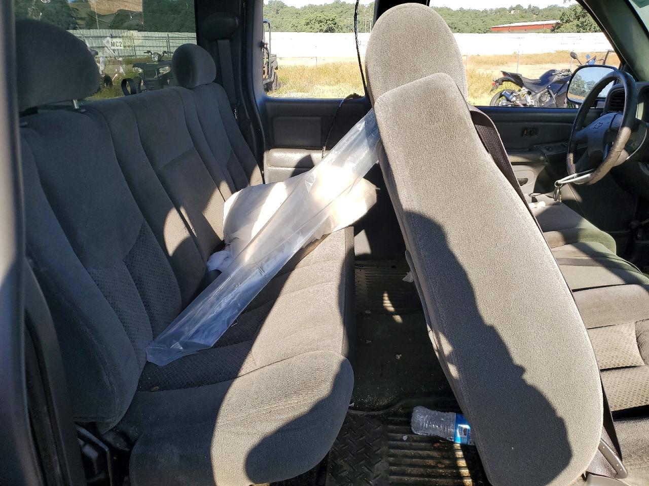 Chevrolet Silverado C1500