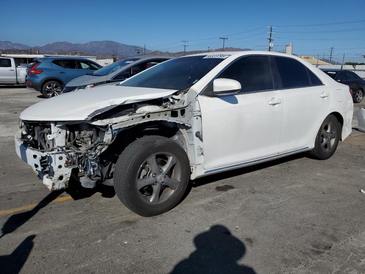 Salvage Toyota Camry Image