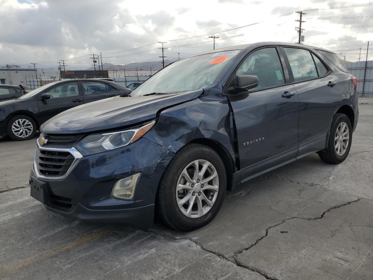 Salvage Chevrolet Equinox Image