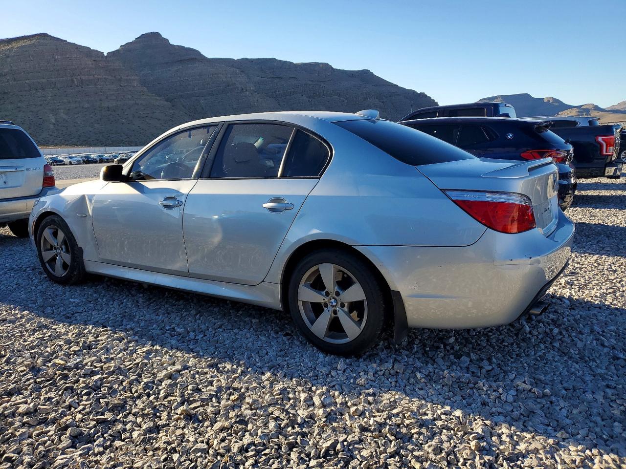 BMW 5 Series Xi
