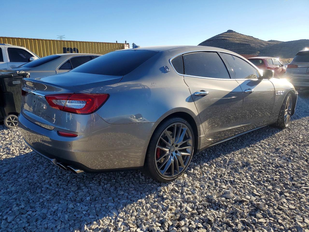 Maserati Quattropor S