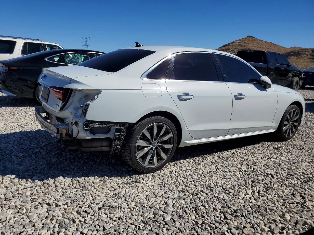 Audi A4 Premium Plus 40