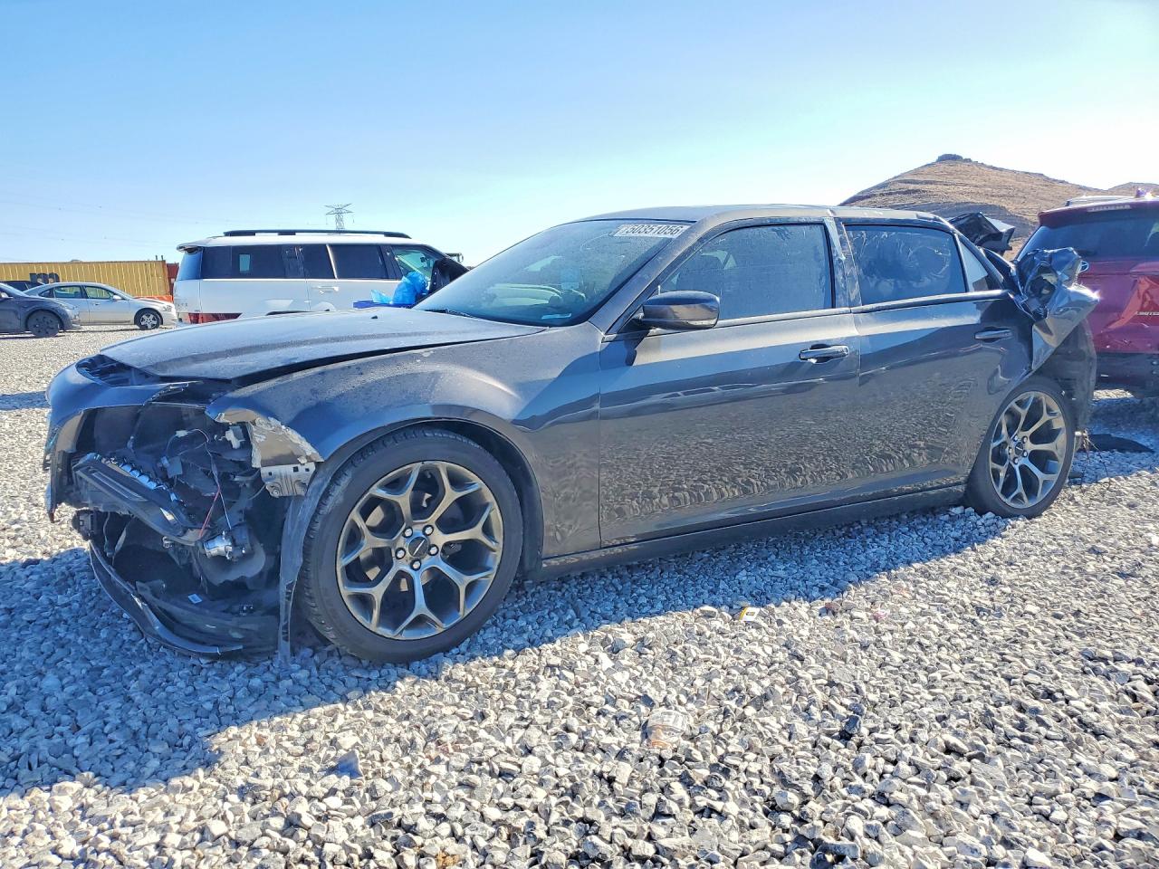 Salvage Chrysler 300 Image