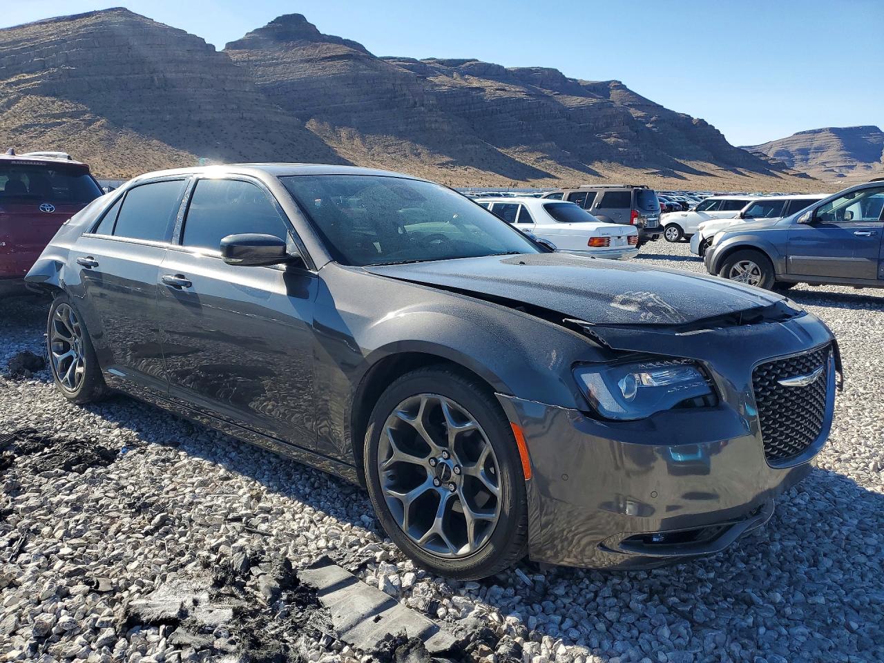 Chrysler 300 S