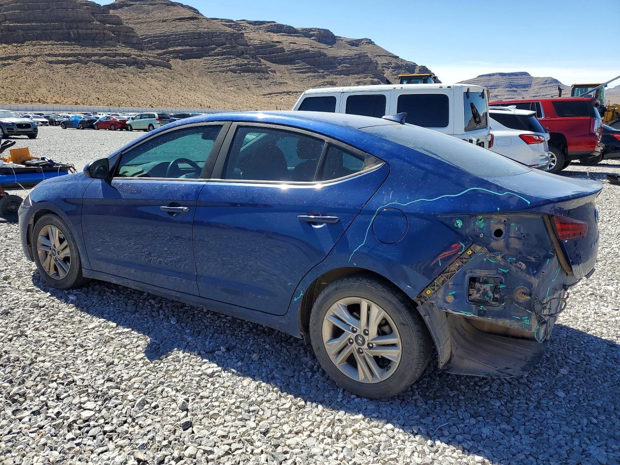Hyundai ELANTRA Sel