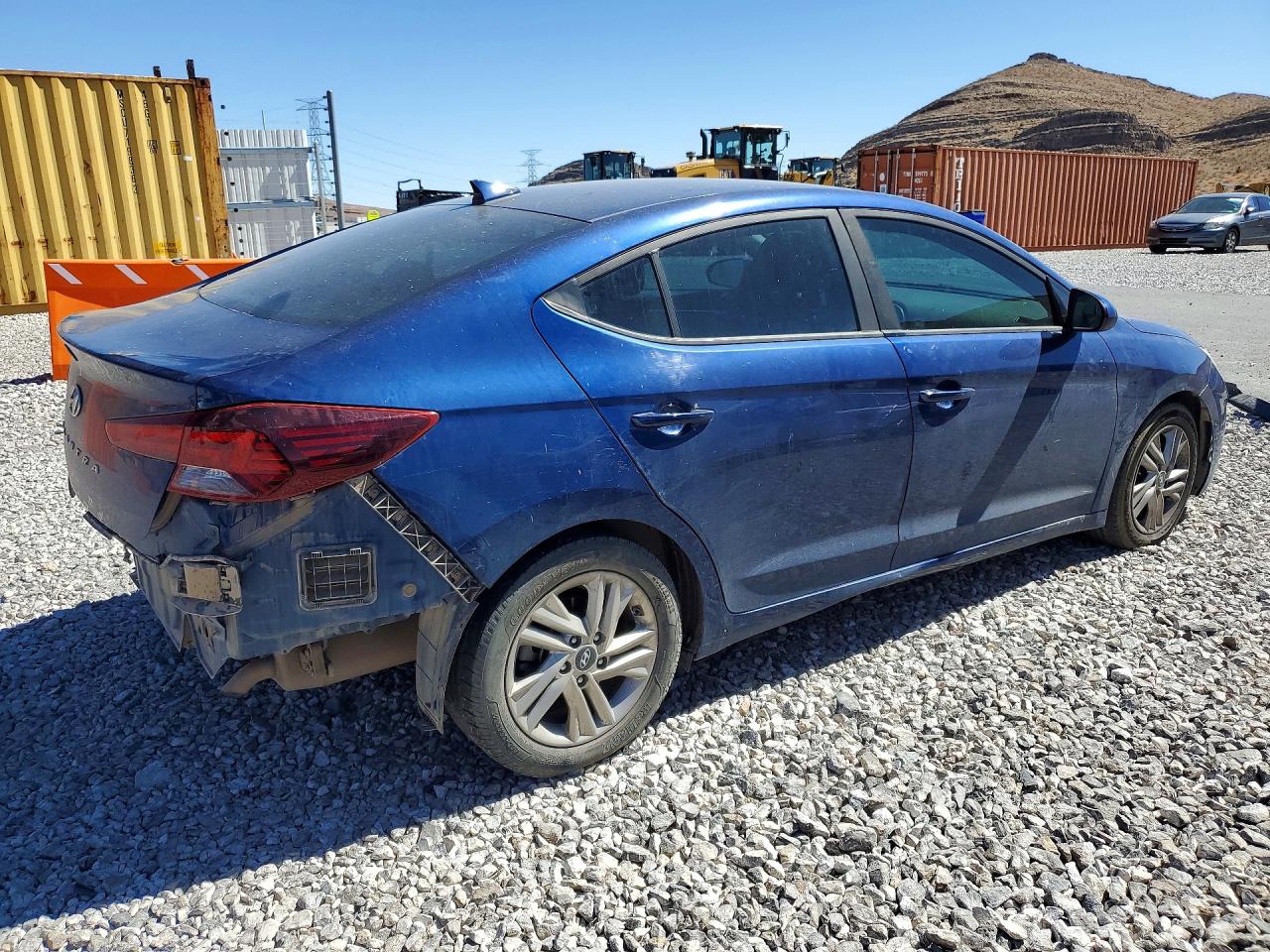 Hyundai ELANTRA Sel