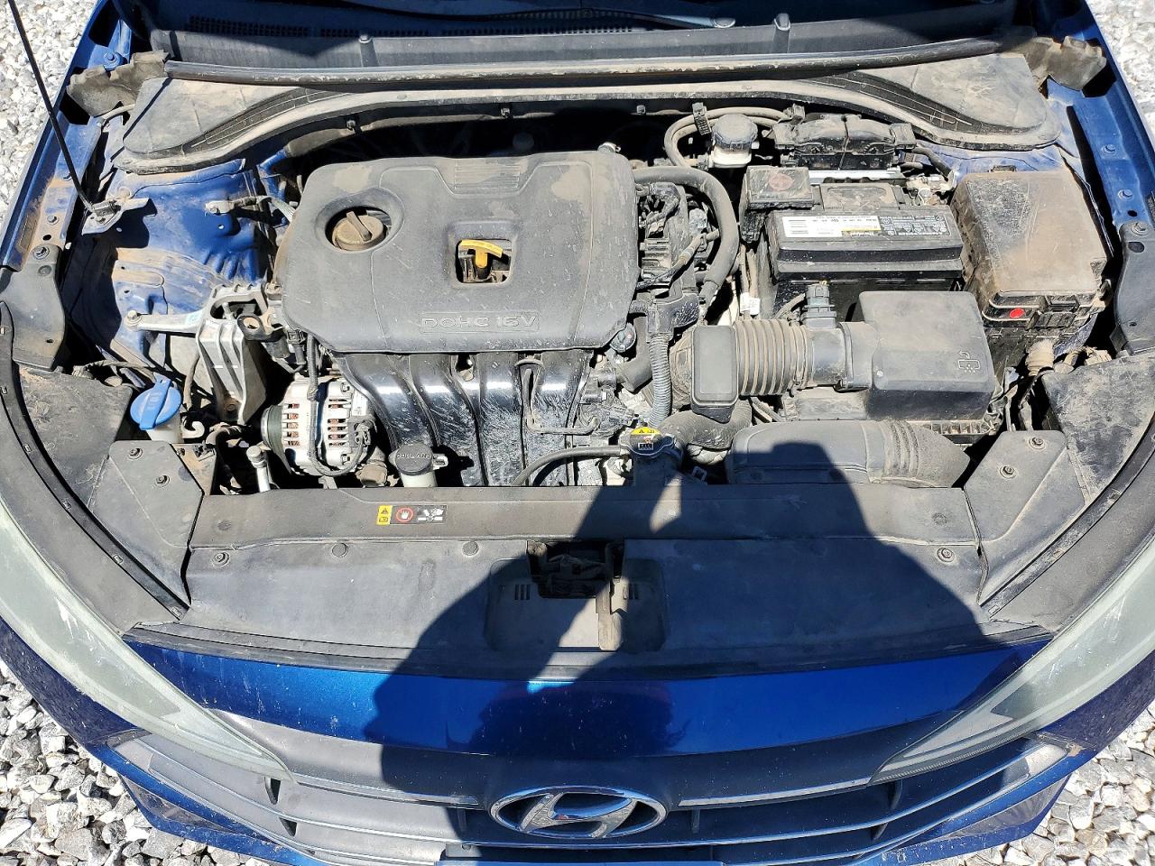 Hyundai ELANTRA Sel