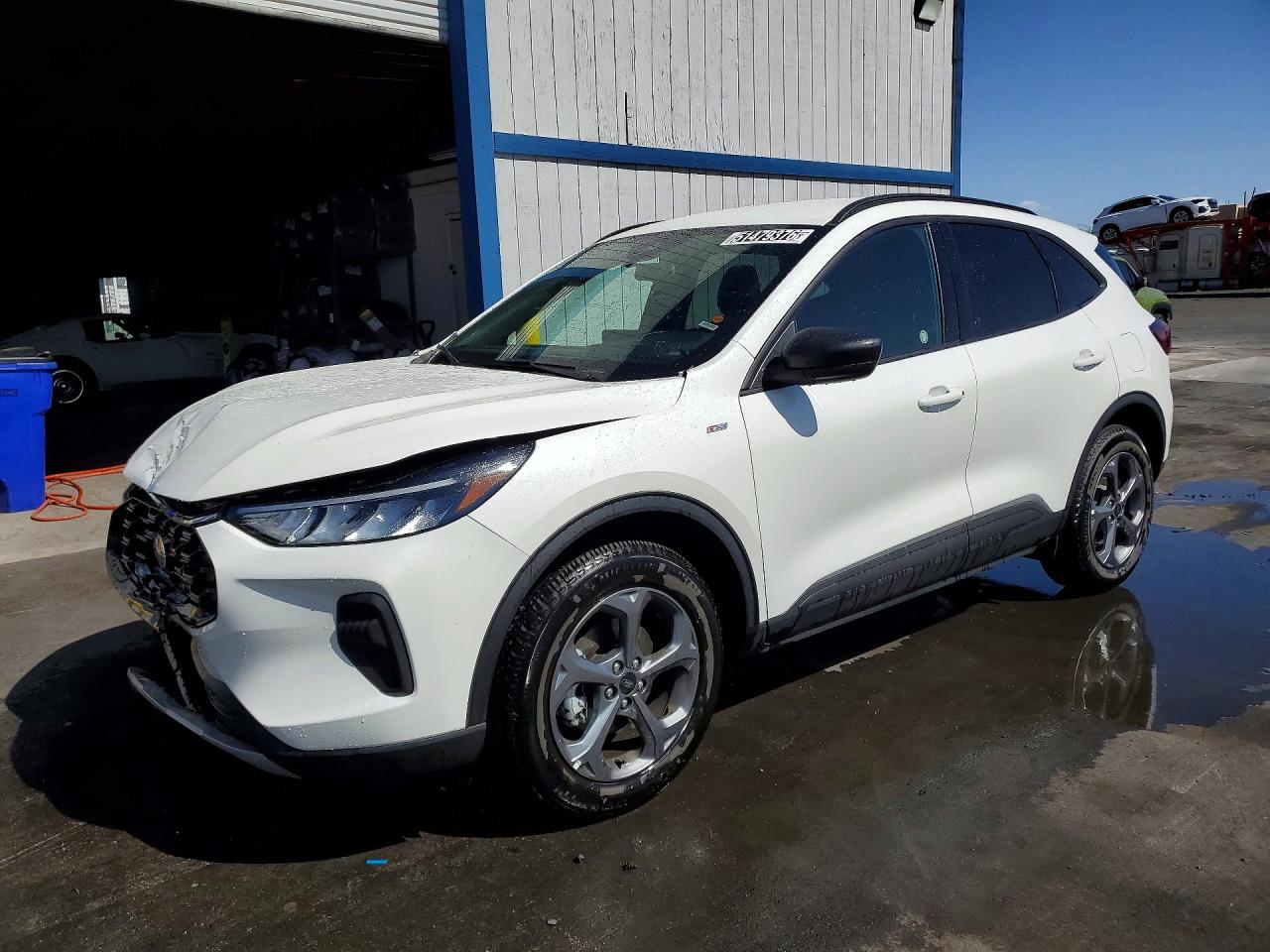 Salvage Ford Escape Image