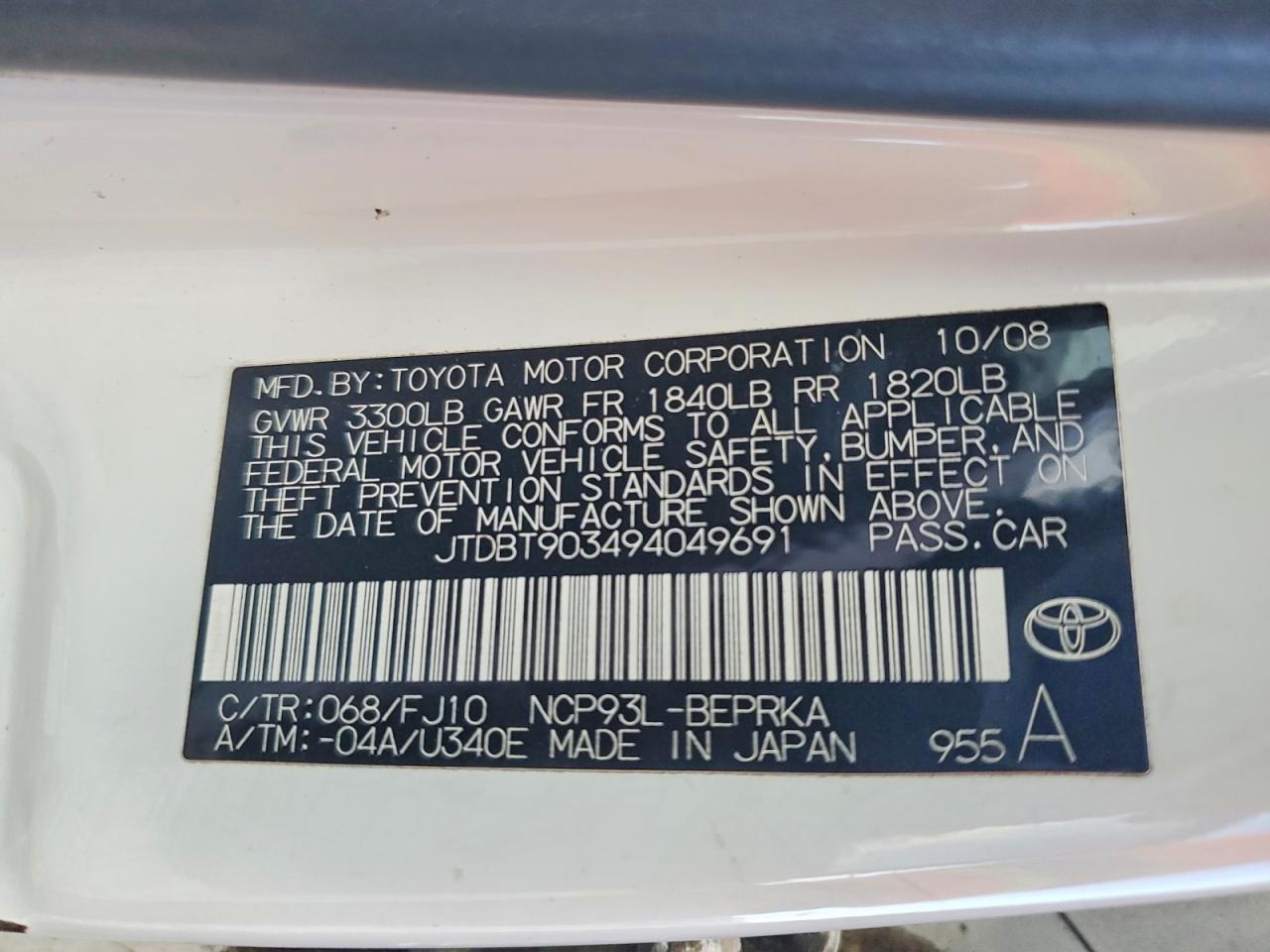 Toyota Yaris Base