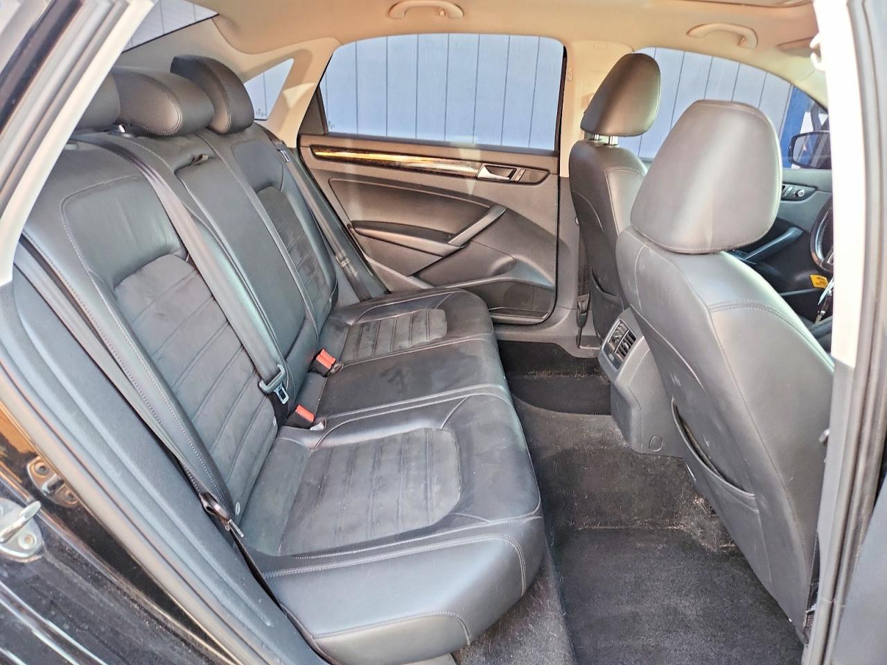 Volkswagen Passat Sel