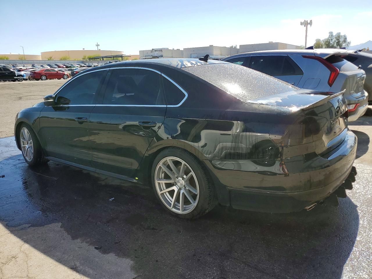 Volkswagen Passat Sel